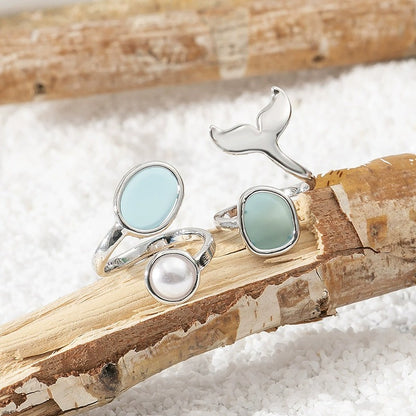 Seaglass-shaped open ring